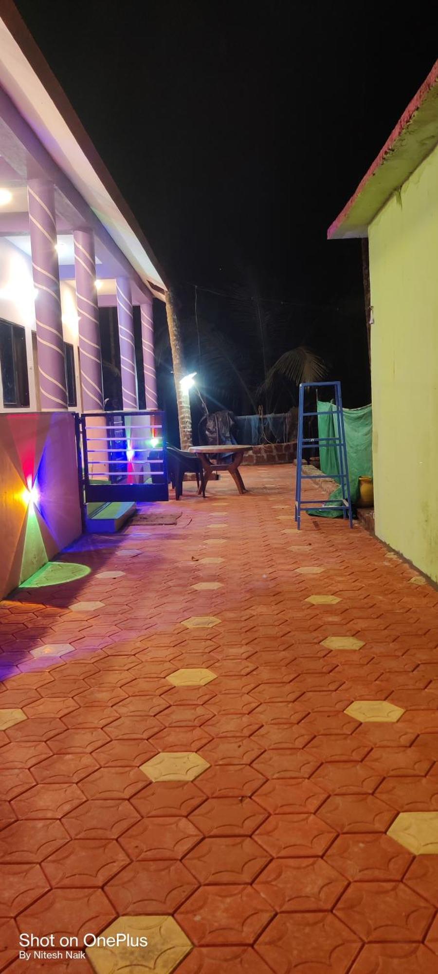 Navni Beach View Stay Гокарна Экстерьер фото